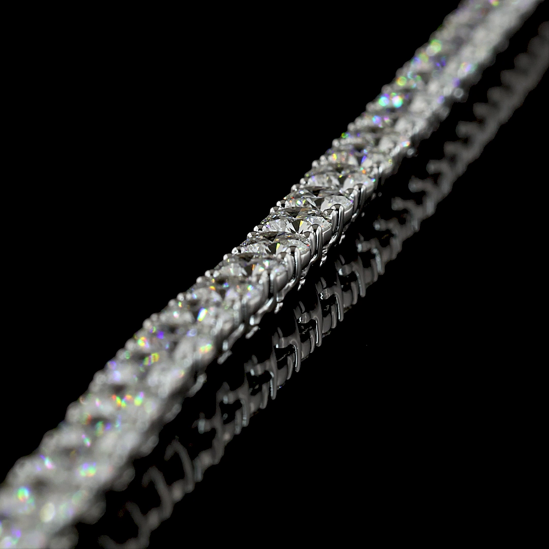 17.12 CT Round Lab Grown Diamond Tennis Necklace in 14K White Gold – detail