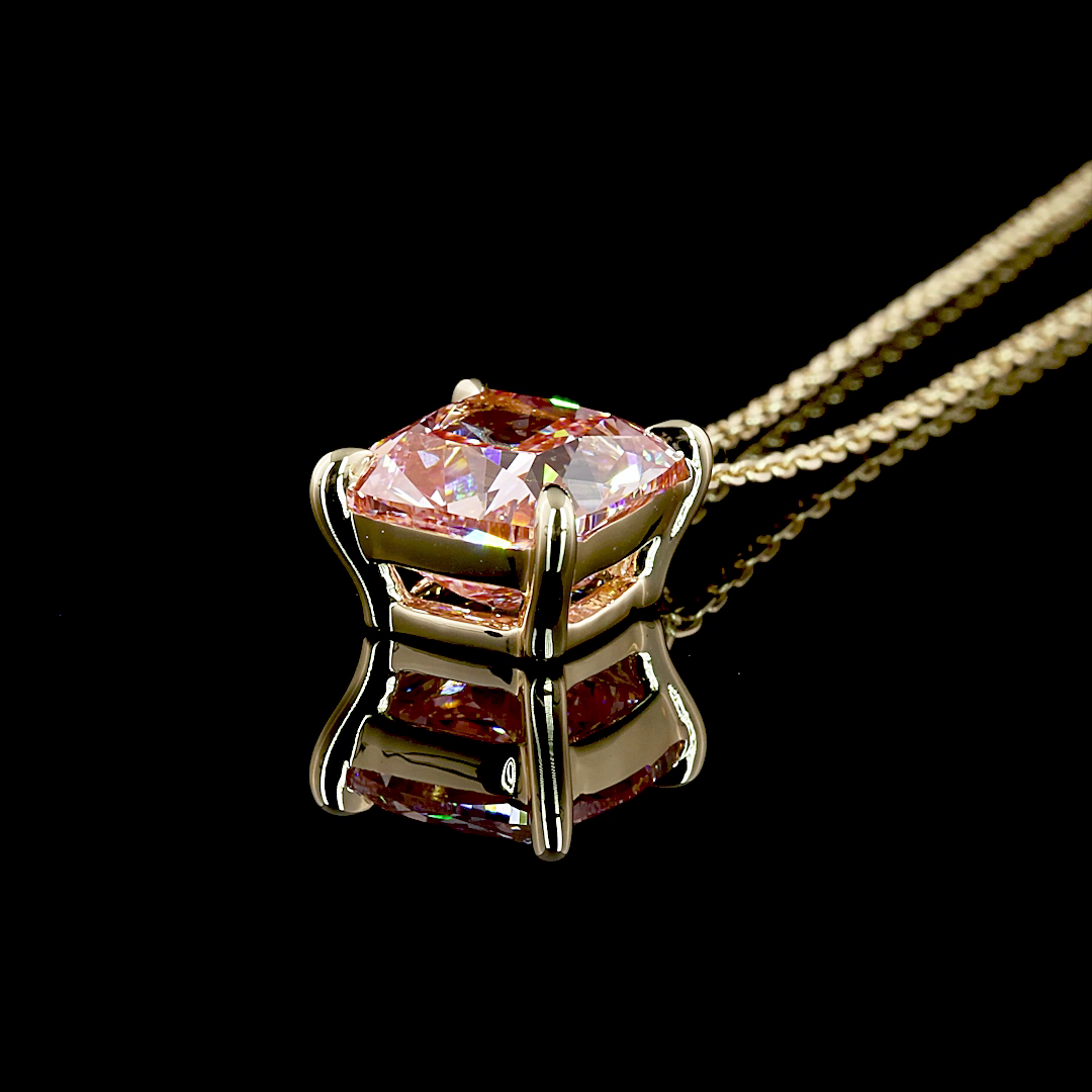 3.56 CT Cushion Brilliant Lab Grown Diamond Solitaire Pendant in 14K Yellow Gold – detail