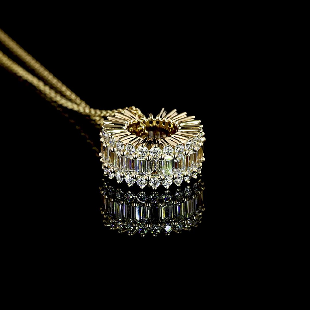 1.25 CT Round Lab Grown Diamond Pendant in 14K Yellow Gold – side view