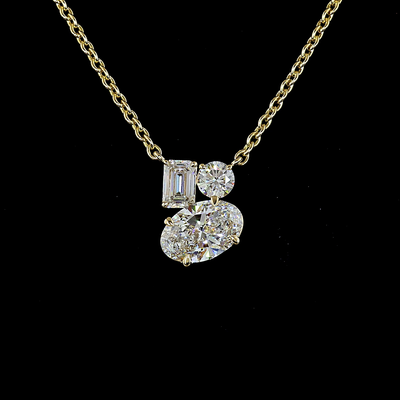2.24 CT Oval Lab Grown Diamond Pendant in 14K Yellow Gold – close-up