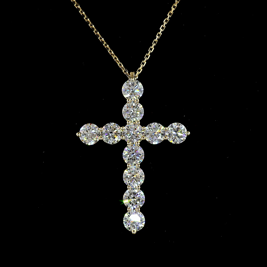 3.04 CT Round Lab Grown Diamond Cross Pendant in 14K Yellow Gold – close-up
