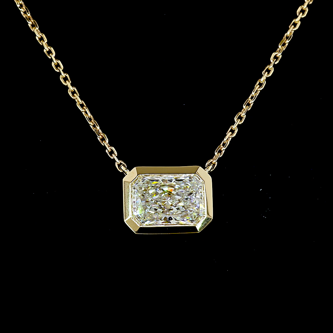 1.04 CT Emerald Lab Grown Diamond Solitaire Pendant in 14K Yellow Gold – close-up