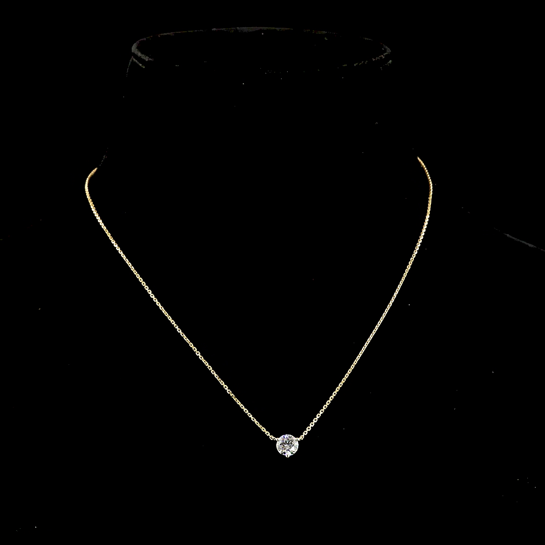 0.82 CT Round Lab Grown Diamond Solitaire Pendant in 14K Yellow Gold – detail