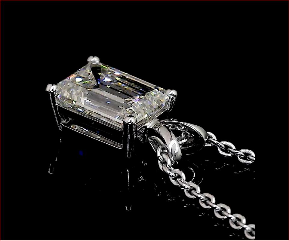 1.32 CT Emerald Lab Grown Diamond Solitaire Pendant in 14K White Gold – side view
